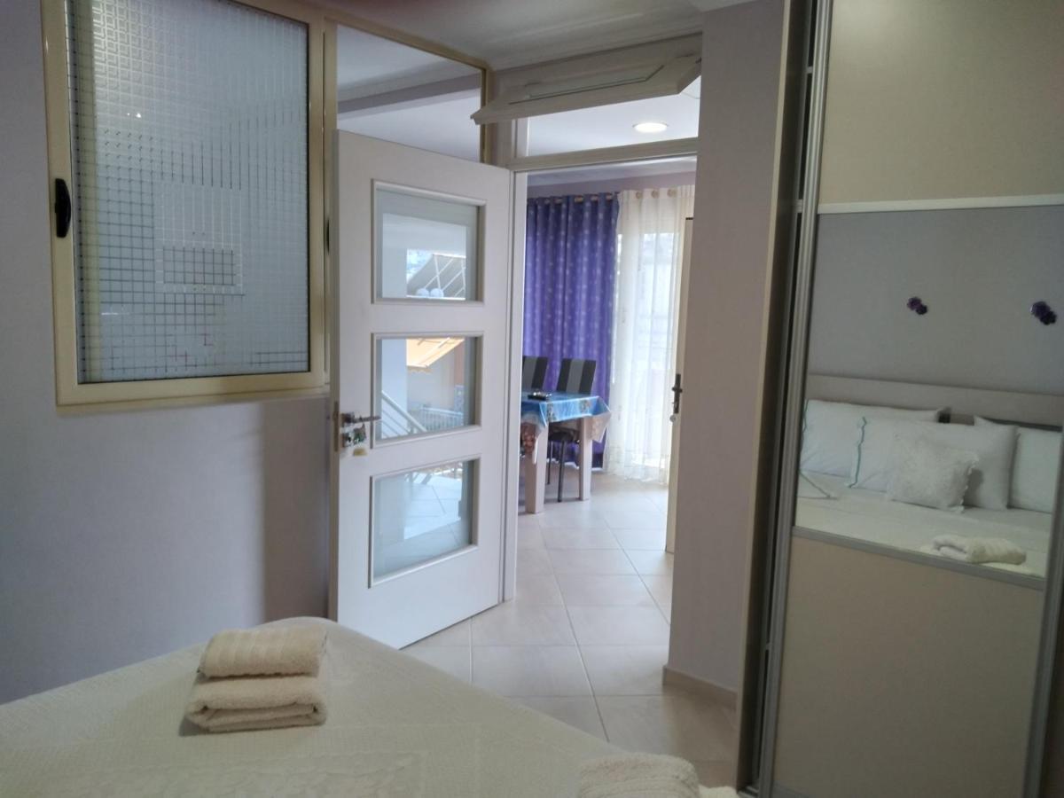 Eleana'S Apartament Sarande Exterior photo