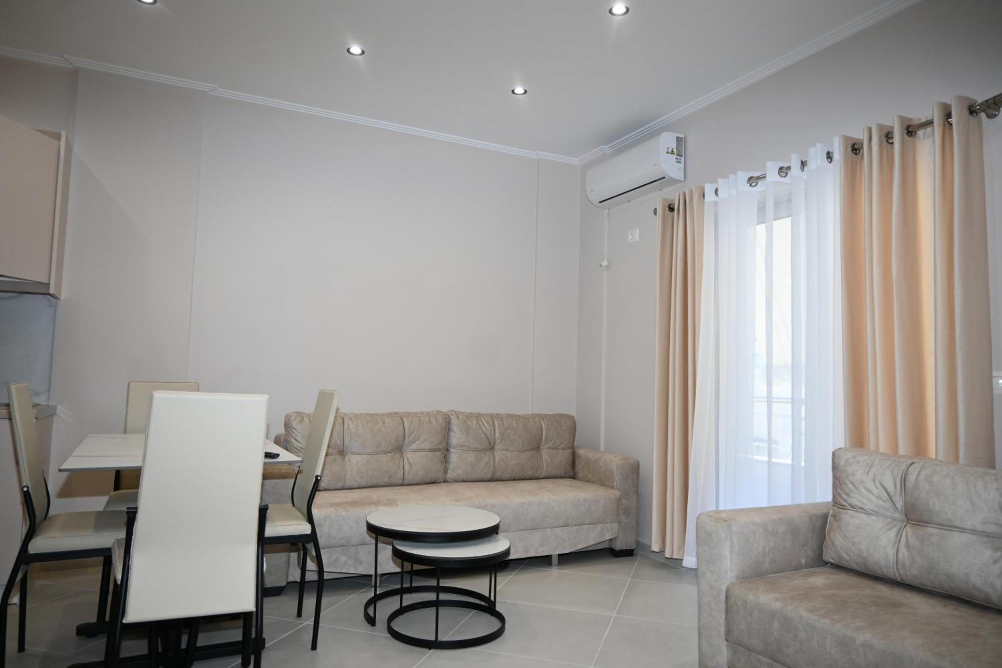 Eleana'S Apartament Sarande Room photo