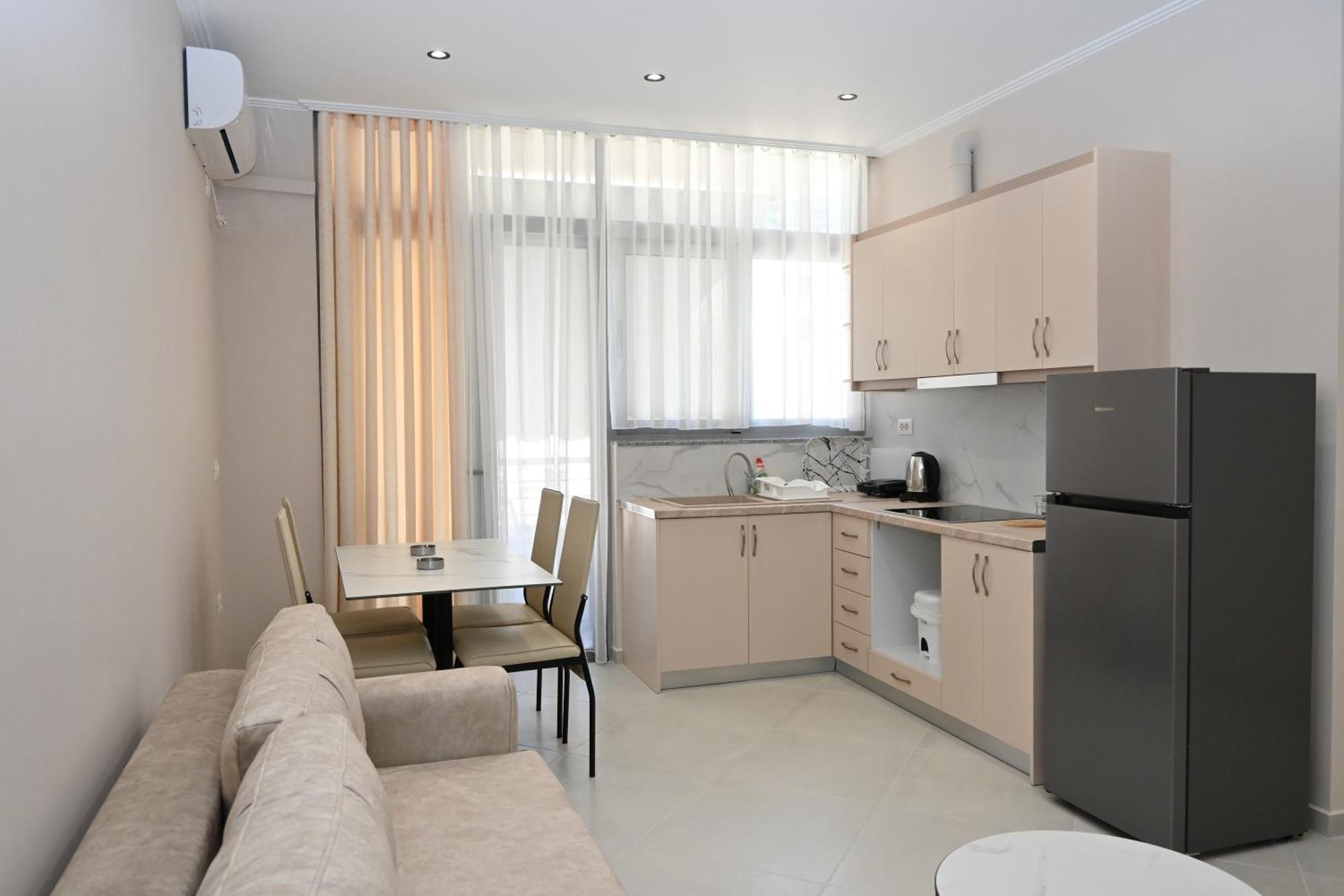 Eleana'S Apartament Sarande Exterior photo